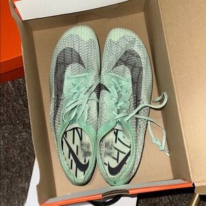 Mint Green Nike air victory zoom
